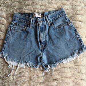 Levi’s 550 Cutoff Shorts